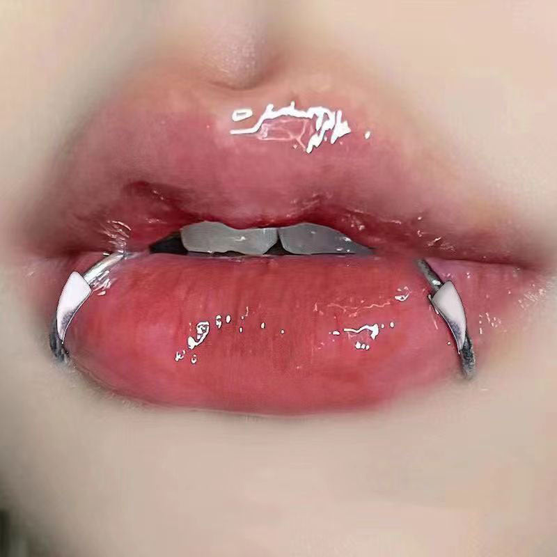 A Pair Of Teeth Style None Piercing Lip Rings