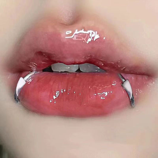 A Pair Of Teeth Style None Piercing Lip Rings