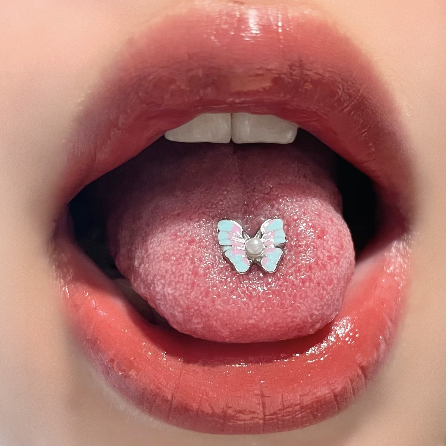 Double Colors Pearl Butterfly Tongue Ring
