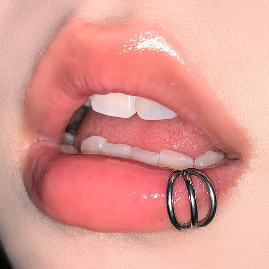 None Piercing Claw Lip Ring