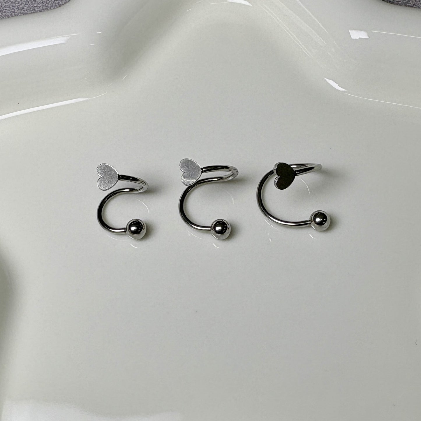 Classic Simple Heart Lip Ring